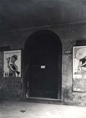 Bologna: casa Giolo, ingresso di via Zamboni n. 42