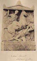Monumento funebre marmoreo di Dexileos: museo archeologico di Kerameikos: Atene