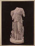 Statua acefala di Igea: museo archeologico nazionale: Atene
