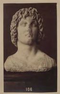 Testa di un dio o di un eroe trovata ad Eleusis: museo archeologico nazionale: Atene