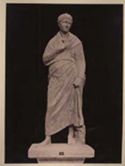 Statua in marmo pentelico di un uomo trovata in Eritrea: museo archeologico nazionale: Atene