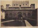 Patio de los arrayanes e la torre de comares: Alhambra: Granada