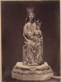 Séville: La Vierge des batailles, en ivoire, (dans la cathédrale)