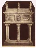 Forli: ginnasio: sarcofago del B. Giacomo Salomoni (1340)