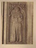 Ravenna: chiesa di S. Francesco: tomba del Padre Enrico Alfieri generale dell'ordine di S. Francesco morto nel 1405