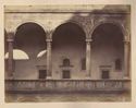 Roma: palazzo della Cancelleria: cortile, primo piano