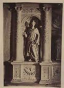 Monumento del cardinale Ascanio Sforza di Andrea Sansovino, particolare della statua della virtù a sinistra: chiesa di S. Maria del Popolo: Roma