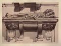 Roma: basilica di S. Pietro: monumento a Innocenzo 8., il sarcofago