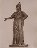 Firenze: r[egio] museo archeologico: sezione etrusca: Minerva: (bronzo)