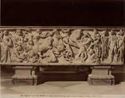 Firenze: r. galleria Uffizi: sarcofago rappresentante la caduta di Fetonte: (scultura antica)