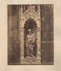 Firenze: chiesa di Orsanmichele: lato sud via dei Lamberti: tabernacolo: statua in marmo di s. Marco Evangelista