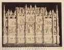 Arezzo: cattedrale: altare maggiore in marmo riccamente scolpito da Giov. Pisano