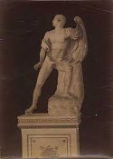 Figlio di Niobide: statua del gruppo di Niobe e dei Niobidi: sala della Niobe: galleria degli Uffizi: Firenze