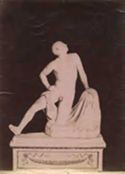Niobide cadente: statua del gruppo di Niobe e dei Niobidi: sala della Niobe: galleria degli Uffizi: Firenze