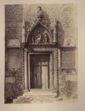 Venezia: chiesa di s. Maria Gloriosa dei Frari: cappella Corner: portale