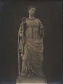 Statua in pietra di s. Giustina: presbiterio della chiesa primitiva all'interno della basilica di s. Giustina: Padova