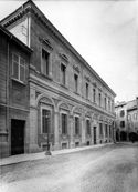 Biblioteca universitaria di Bologna, lato sulla via S. Giacomo