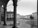 Bologna, piazza Puntoni: veduta da via Belle Arti dell'area in cui sarà costruito il collegio universitario Irnerio